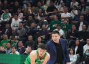 爱游戏官网-雷恩中场展现核心作用，攻守俱佳的简单介绍