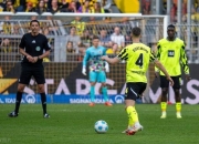 爱游戏-沃尔夫斯堡大胜，稳固联赛中游位置的简单介绍