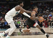 爱游戏APP-火箭击败灰熊，重拾胜利的节奏