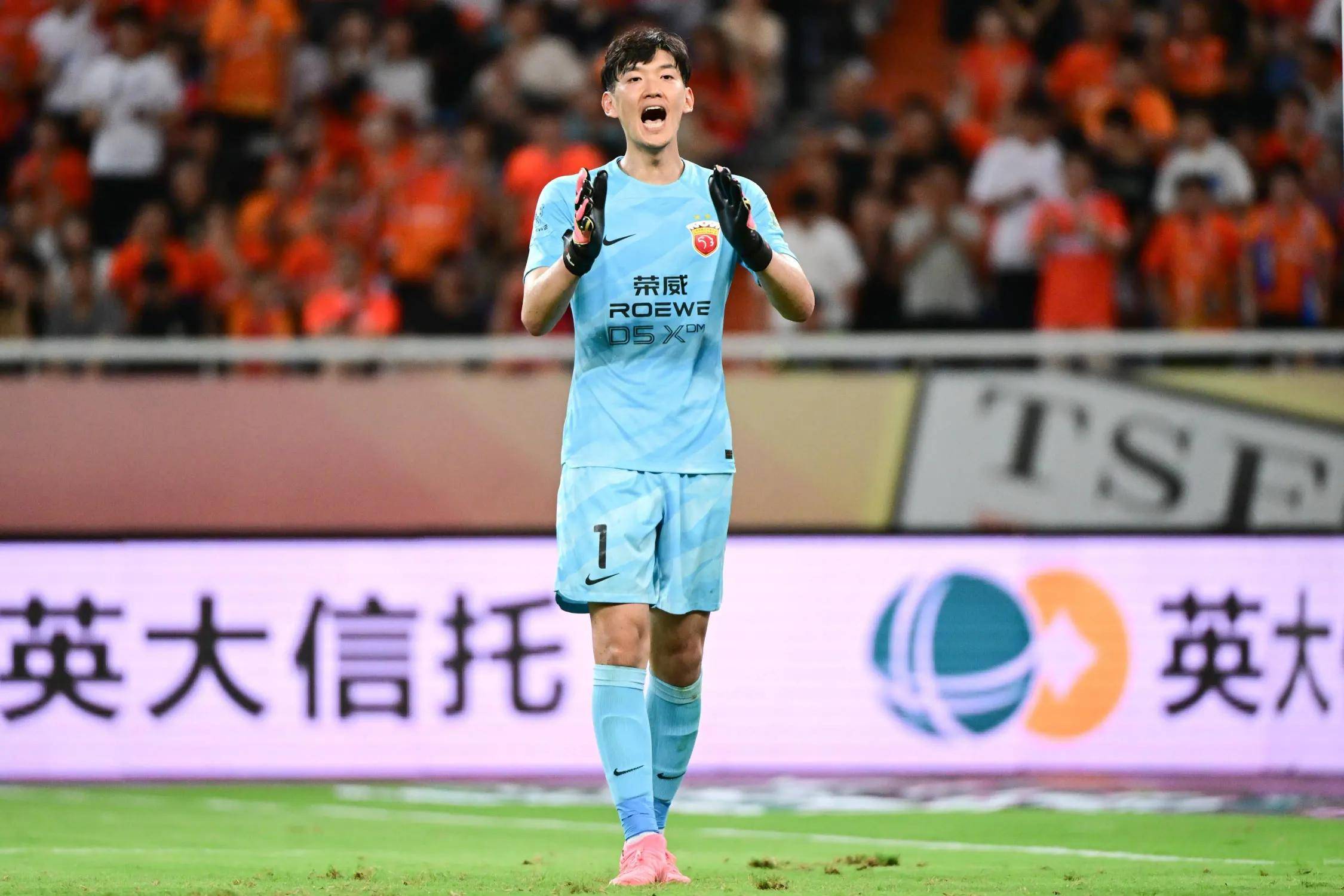 上海上港客场大胜重庆力帆取得联赛两连胜的简单介绍 上海上港客场大胜重庆力帆取得联赛两连胜的简单介绍