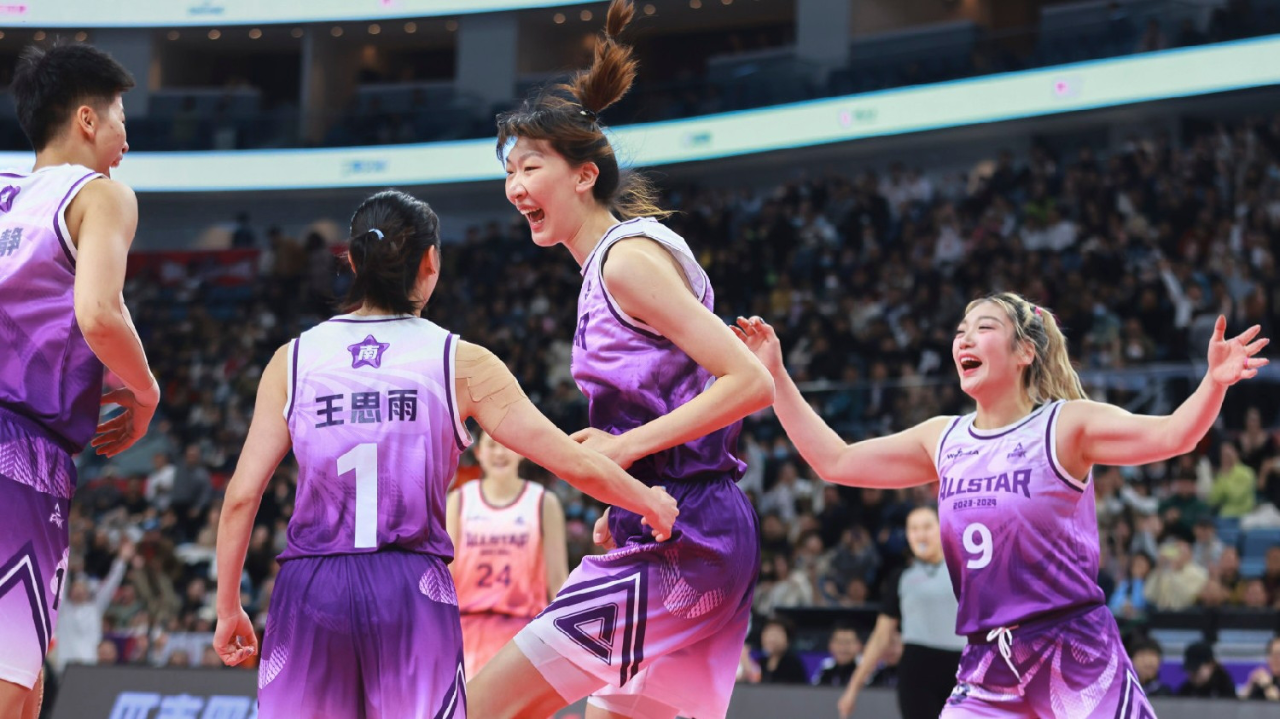 美国女篮全明星赛精彩回放,激情绽放场上的简单介绍 美国女篮全明星赛精彩回放,激情绽放场上的简单介绍