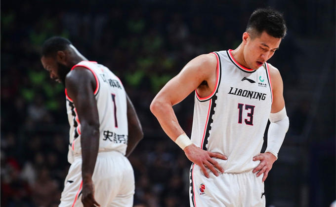 关于尤文图斯遭遇两连败,卫冕之路曲折的信息 关于尤文图斯遭遇两连败,卫冕之路曲折的信息