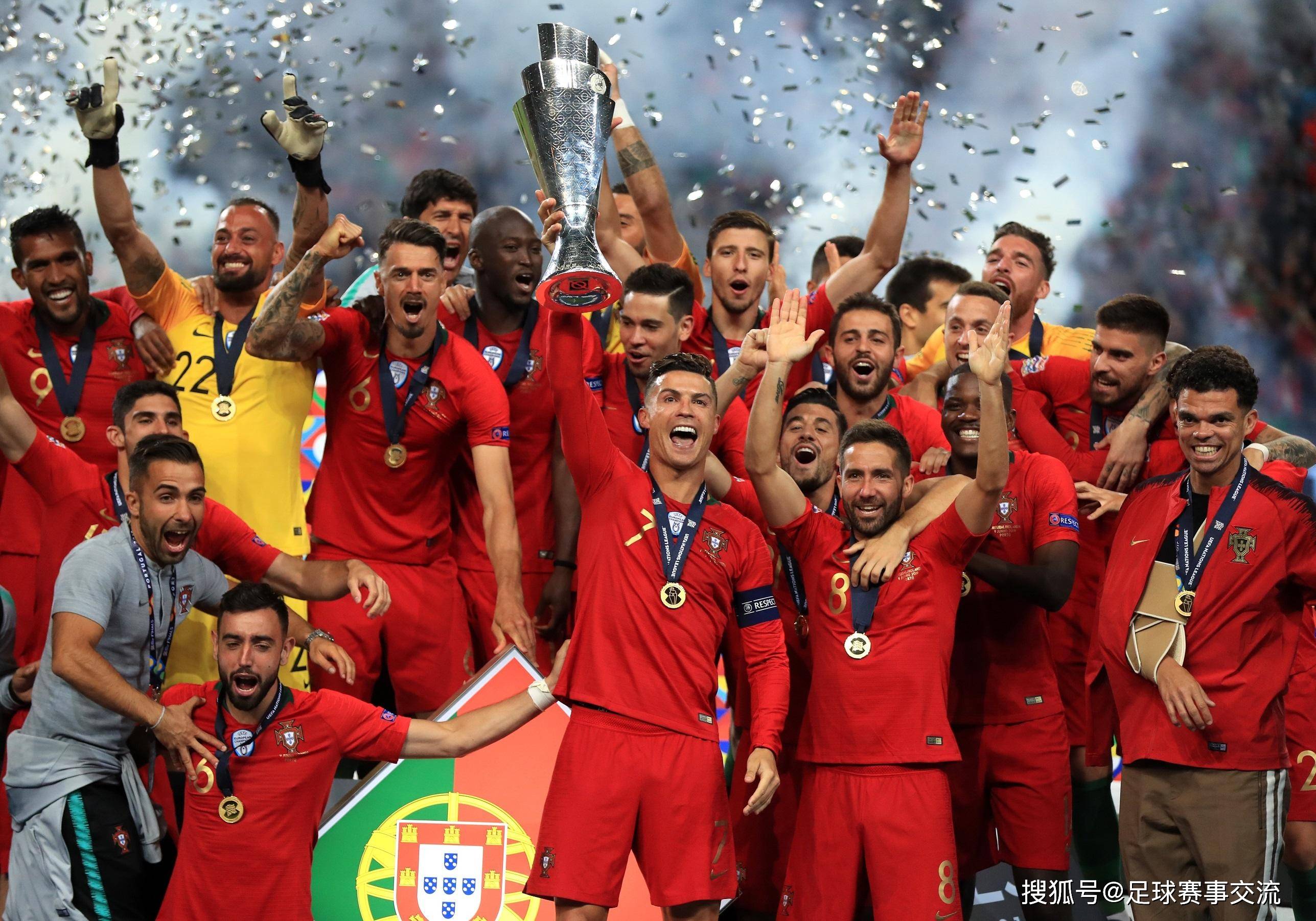 欧洲联赛豪华对决,球迷热情高涨的简单介绍 欧洲联赛豪华对决,球迷热情高涨的简单介绍