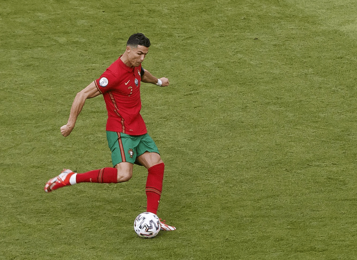 关于德国遭遇尴尬失利,卫冕雪上加霜的信息 关于德国遭遇尴尬失利,卫冕雪上加霜的信息