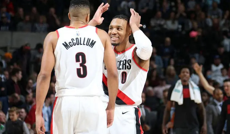 关于危机四伏!两队对抗升级为胜负之争的信息 关于危机四伏!两队对抗升级为胜负之争的信息