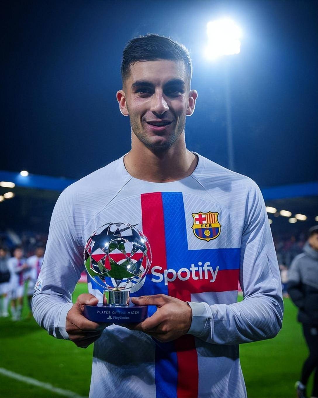 关于巴萨迎来伤病潮,球队实力受到影响的信息 关于巴萨迎来伤病潮,球队实力受到影响的信息