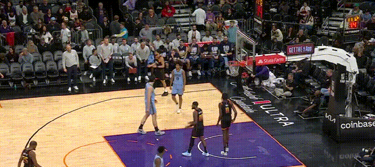 灰熊击败尼克斯,莫兰特全场分轰炸 灰熊击败尼克斯,莫兰特全场分轰炸