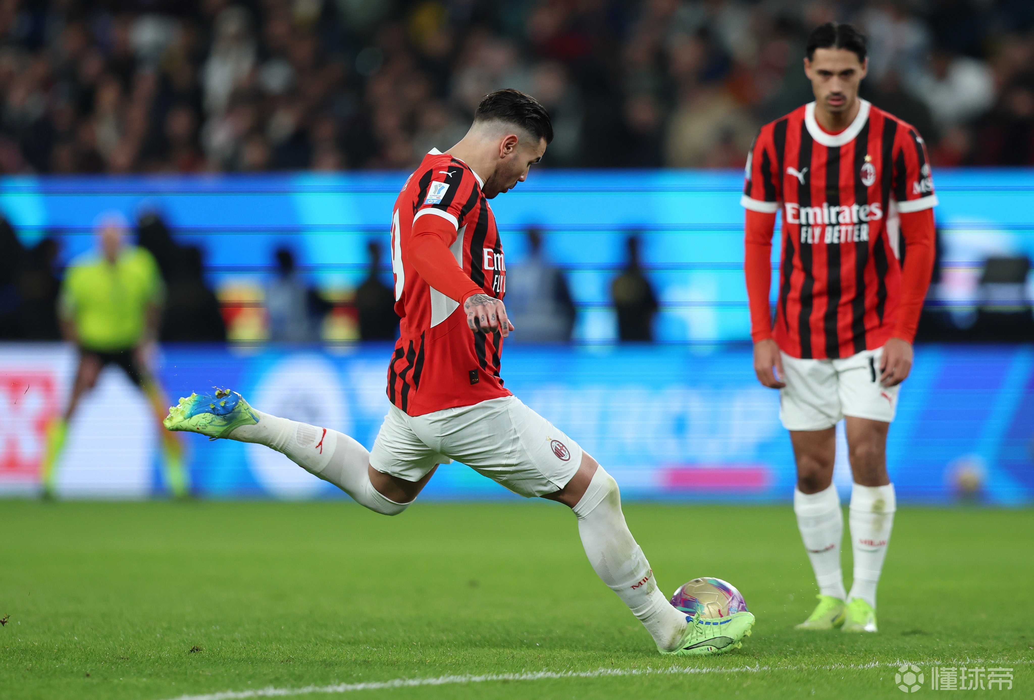 包含意大利足球赛场,国米豪取胜利的词条 包含意大利足球赛场,国米豪取胜利的词条