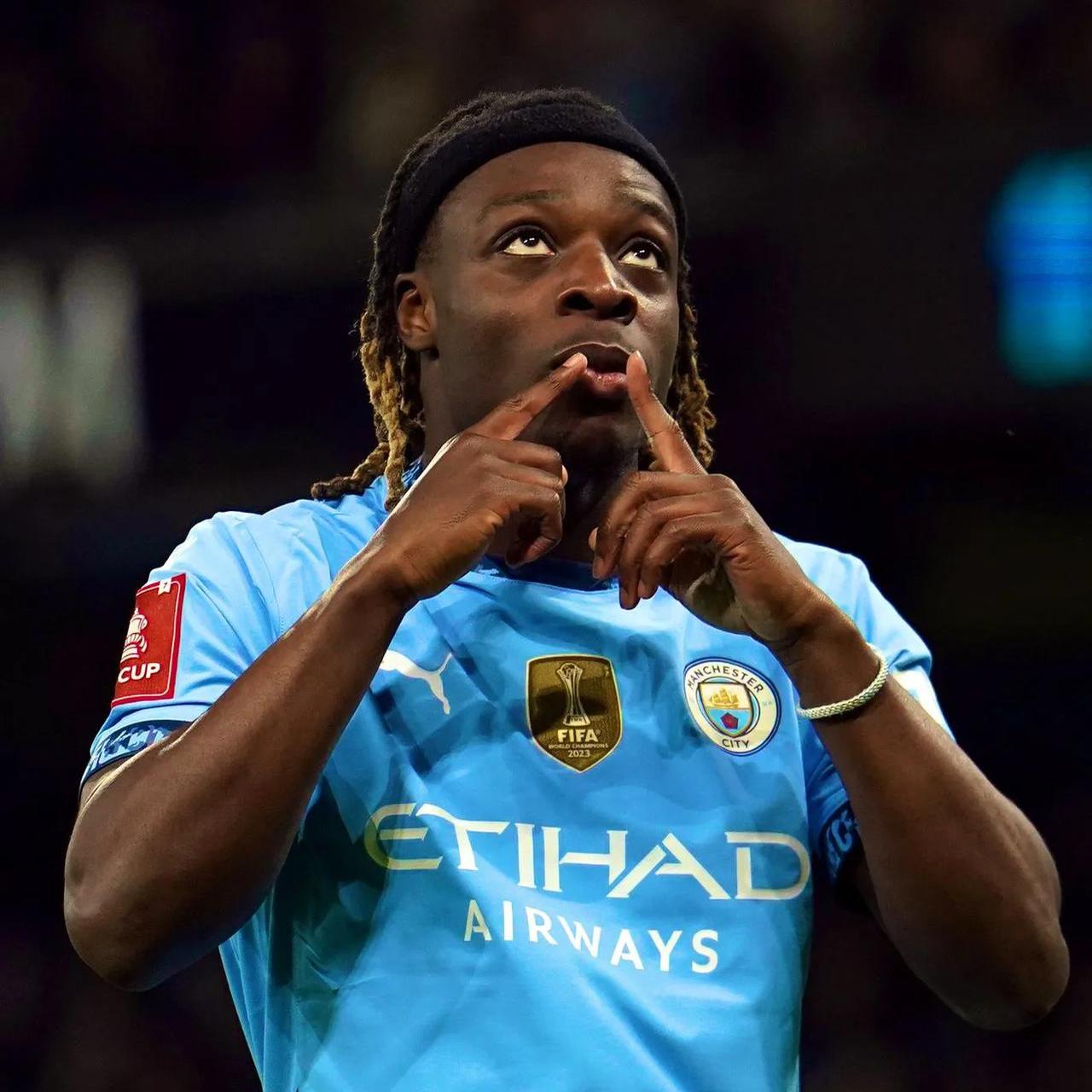 尤文图斯比曼联,内马尔帽子戏法 尤文图斯比曼联,内马尔帽子戏法