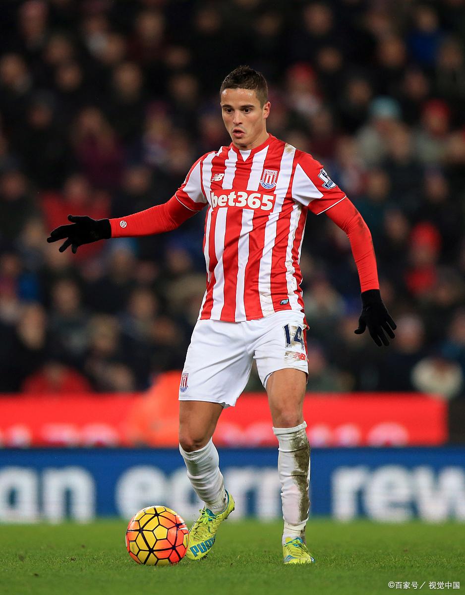 包含斯托克城坐镇主场,反扑升班马米德尔斯堡的词条 包含斯托克城坐镇主场,反扑升班马米德尔斯堡的词条