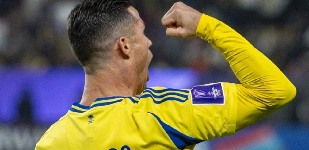 球队斗志昂扬取得令人赞叹的胜利 球队斗志昂扬取得令人赞叹的胜利