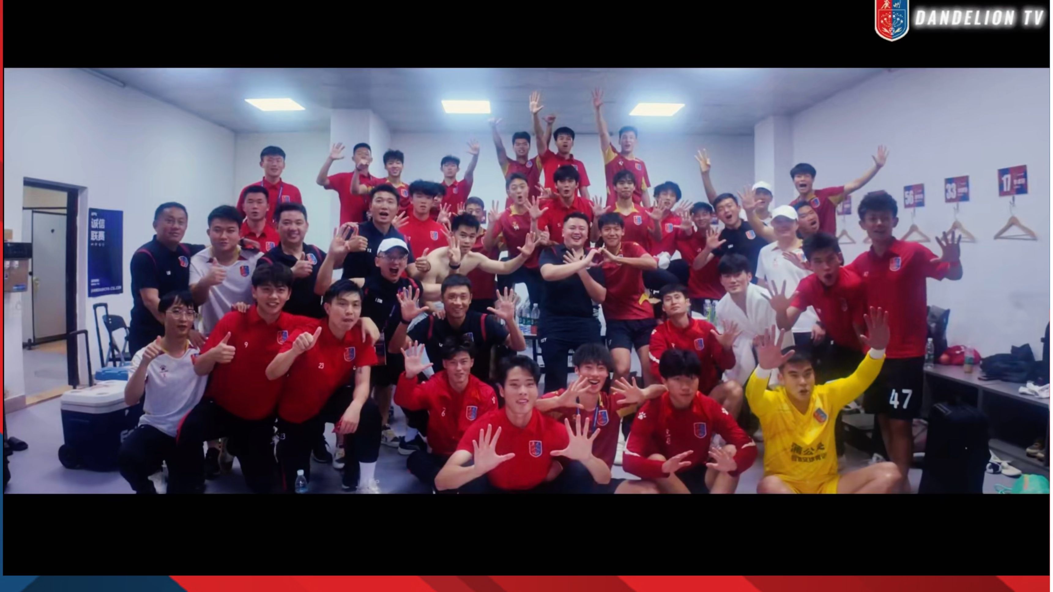 大局之外,球队球员积极参与公益活动的简单介绍 大局之外,球队球员积极参与公益活动的简单介绍