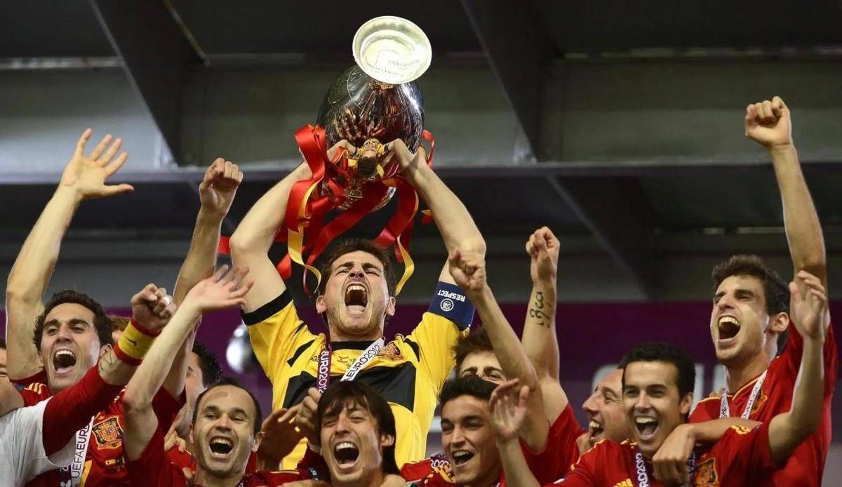 包含势均力敌:两支队伍将在场上进行一场殊死较量的词条 包含势均力敌:两支队伍将在场上进行一场殊死较量的词条