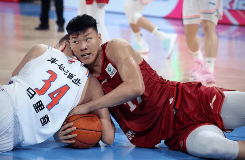 马赛对阵南锡,争取主场全取胜利 马赛对阵南锡,争取主场全取胜利