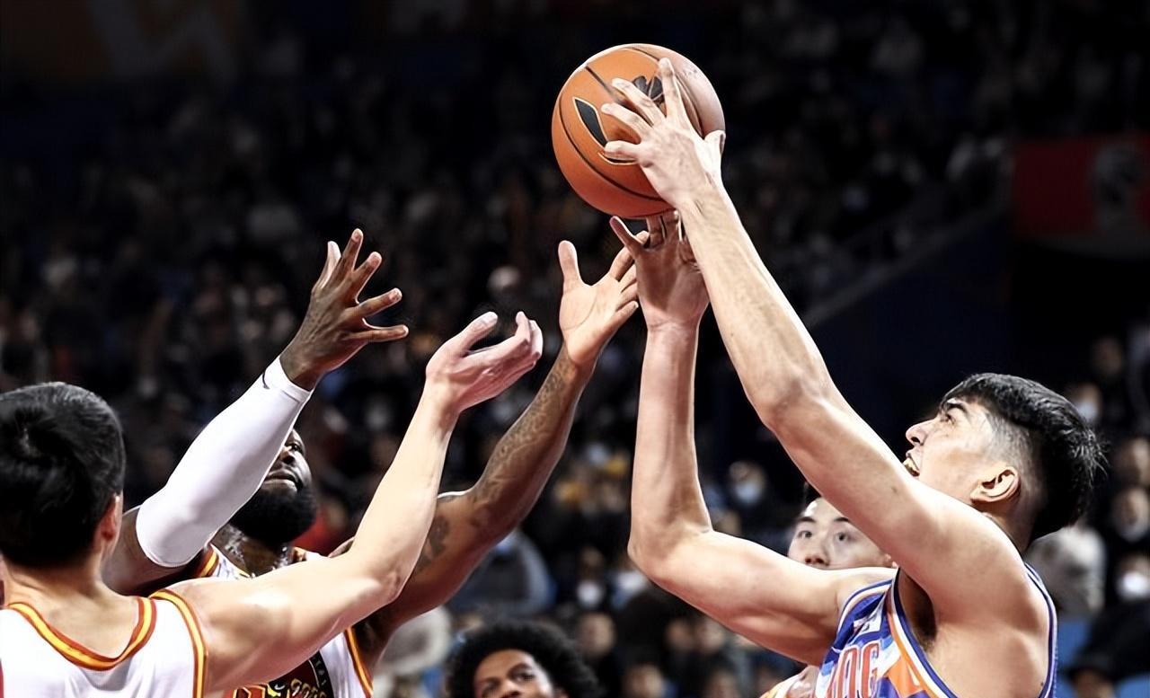 克莱蒙队在关键时刻表现出色,力克对手的简单介绍 克莱蒙队在关键时刻表现出色,力克对手的简单介绍