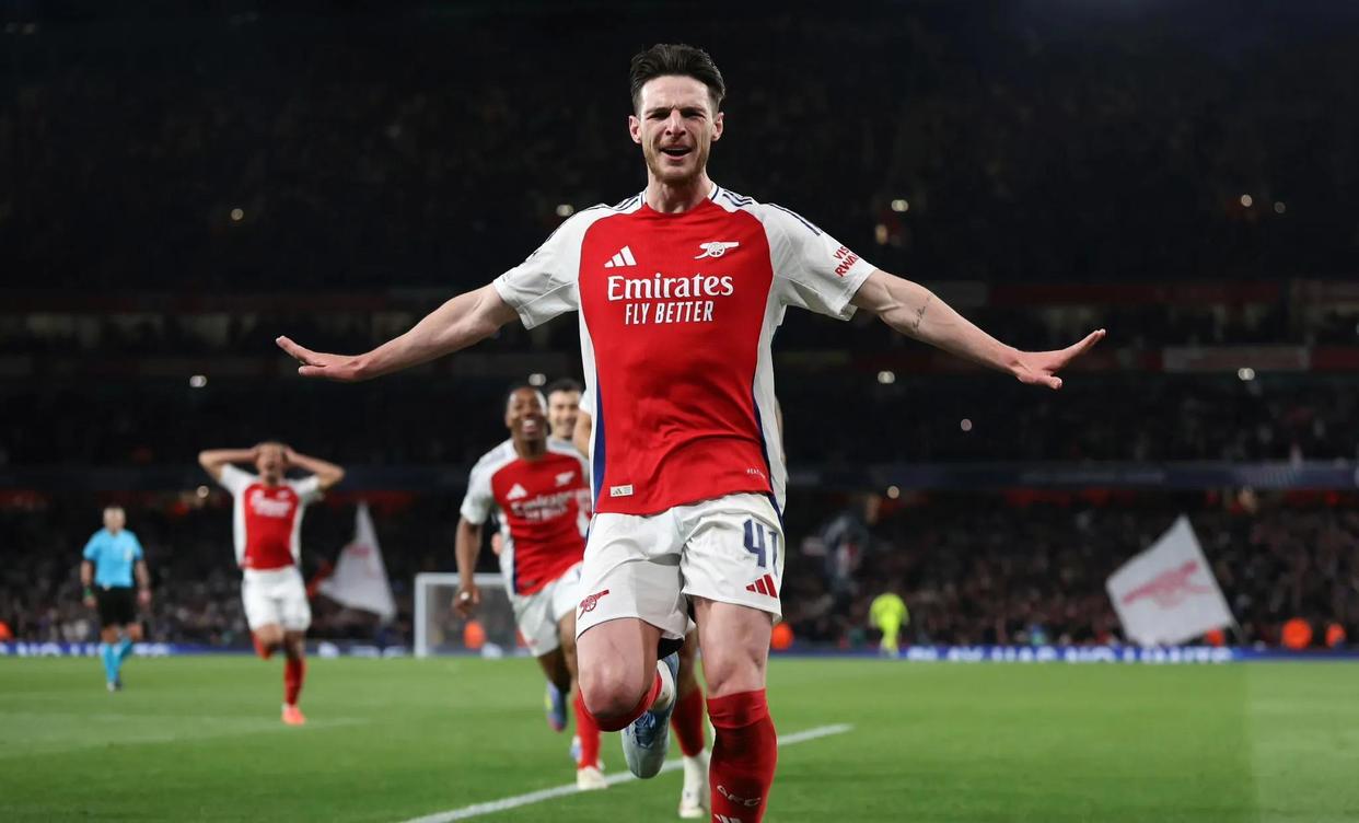 关于阿森纳前锋复出首秀,球队士气大振的信息 关于阿森纳前锋复出首秀,球队士气大振的信息