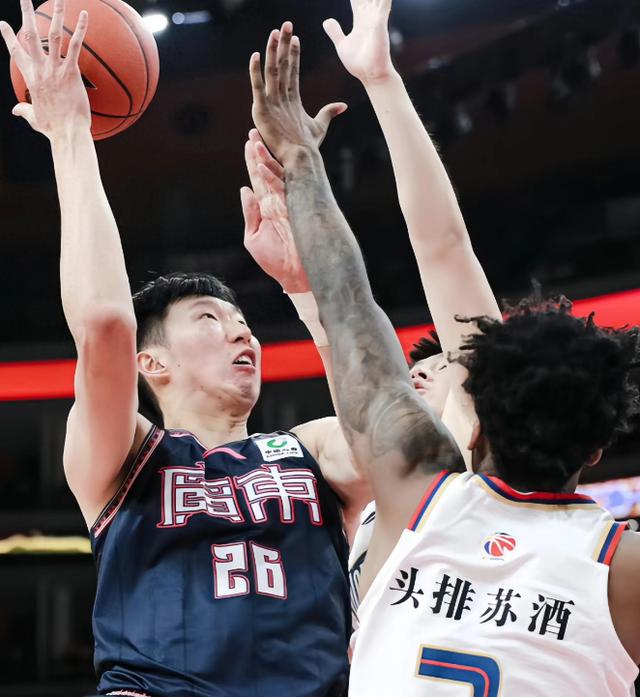 关于篮球比赛中双方实力悬殊,一方轻取胜利的信息 关于篮球比赛中双方实力悬殊,一方轻取胜利的信息