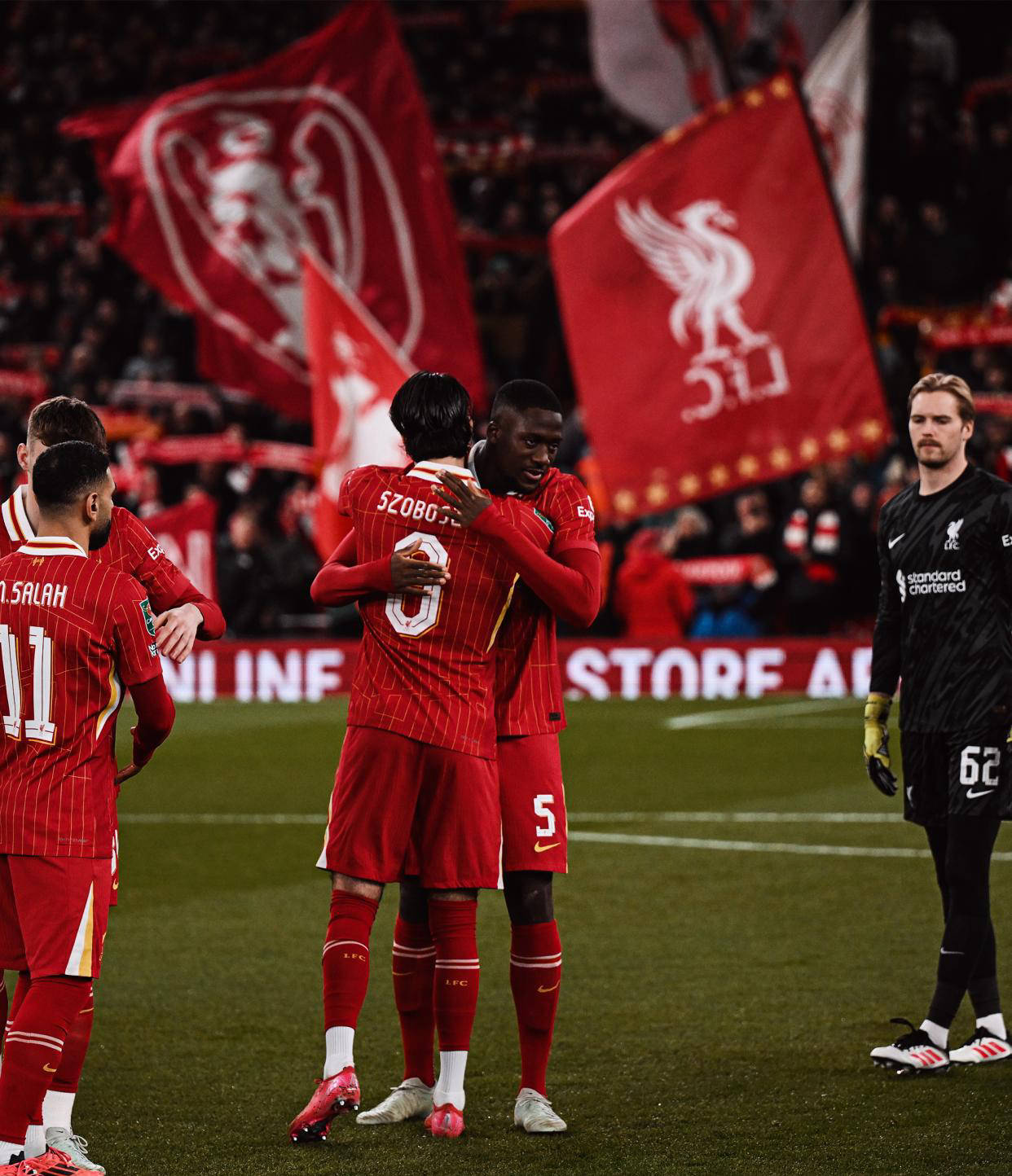 利物浦主场完胜,小组第一位置牢不可破的简单介绍 利物浦主场完胜,小组第一位置牢不可破的简单介绍