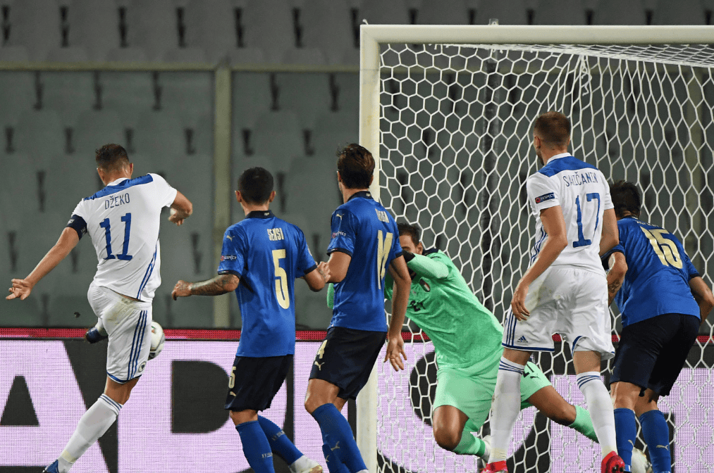 意大利队在国际比赛中脱颖而出,获得赞誉 意大利队在国际比赛中脱颖而出,获得赞誉