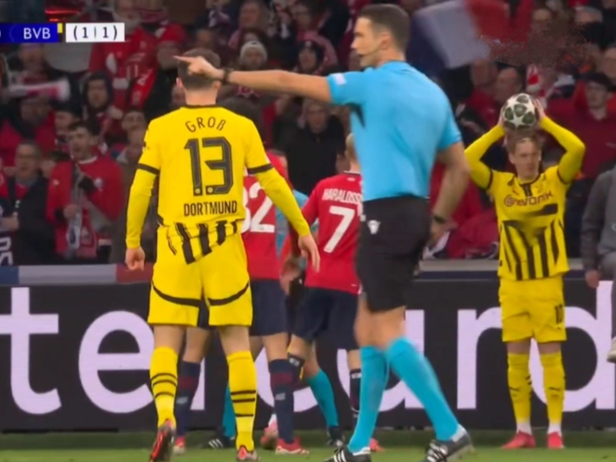 多特蒙德客场难挽颓势,连续两场失利球队不佳 多特蒙德客场难挽颓势,连续两场失利球队不佳