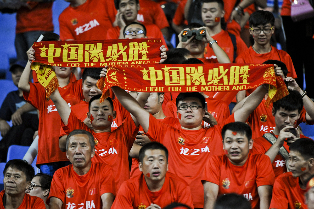 奇迹诞生!球员绝杀带领球队获胜 奇迹诞生!球员绝杀带领球队获胜