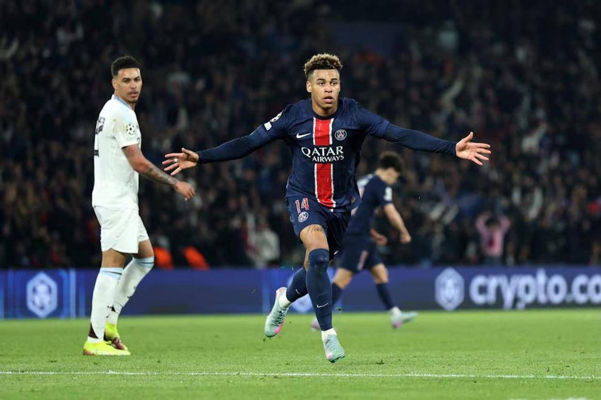 关于法国门将失误连连故意避谈下一步计划的信息 关于法国门将失误连连故意避谈下一步计划的信息