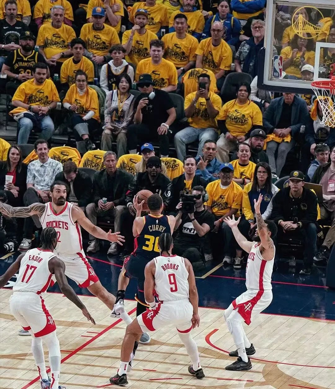 火箭淘汰步行者实现翻盘 火箭淘汰步行者实现翻盘