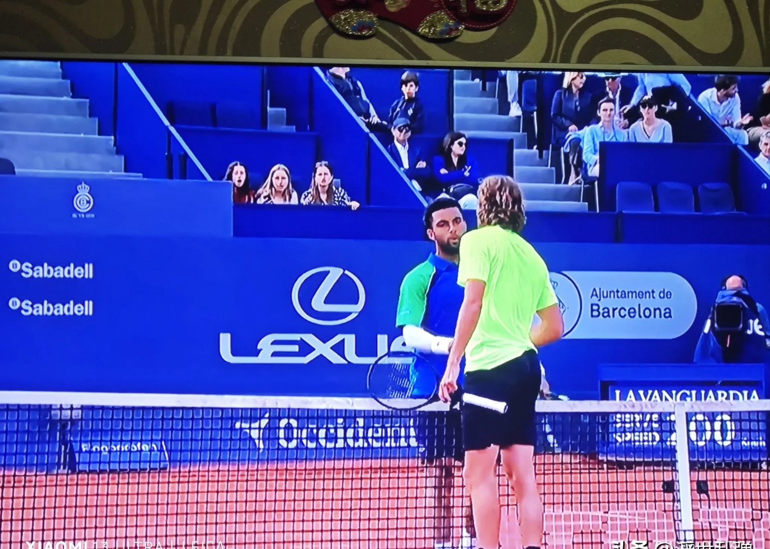 法国网球队翻盘世界网球队,西西帕斯绝境逆转 法国网球队翻盘世界网球队,西西帕斯绝境逆转