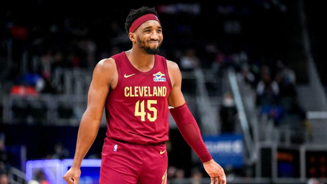 篮网惊险胜76人,保持不败 篮网惊险胜76人,保持不败