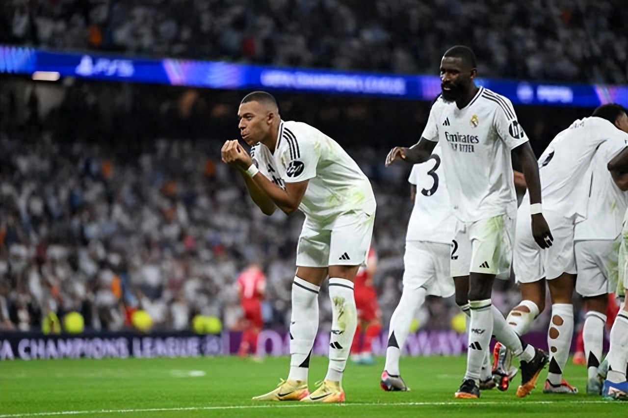 关于摩洛哥轻取西班牙,本泽马制霸全场的信息 关于摩洛哥轻取西班牙,本泽马制霸全场的信息