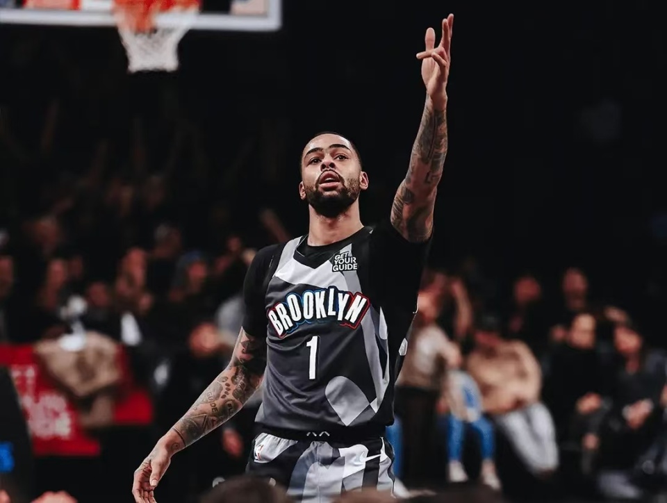 篮网逆转马刺，拉塞尔发威的简单介绍