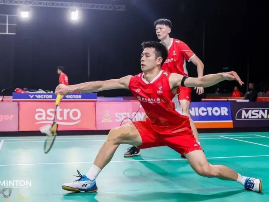 关于印度羽毛球队逆转英格兰羽毛球队,辛杜统治全场的信息 关于印度羽毛球队逆转英格兰羽毛球队,辛杜统治全场的信息