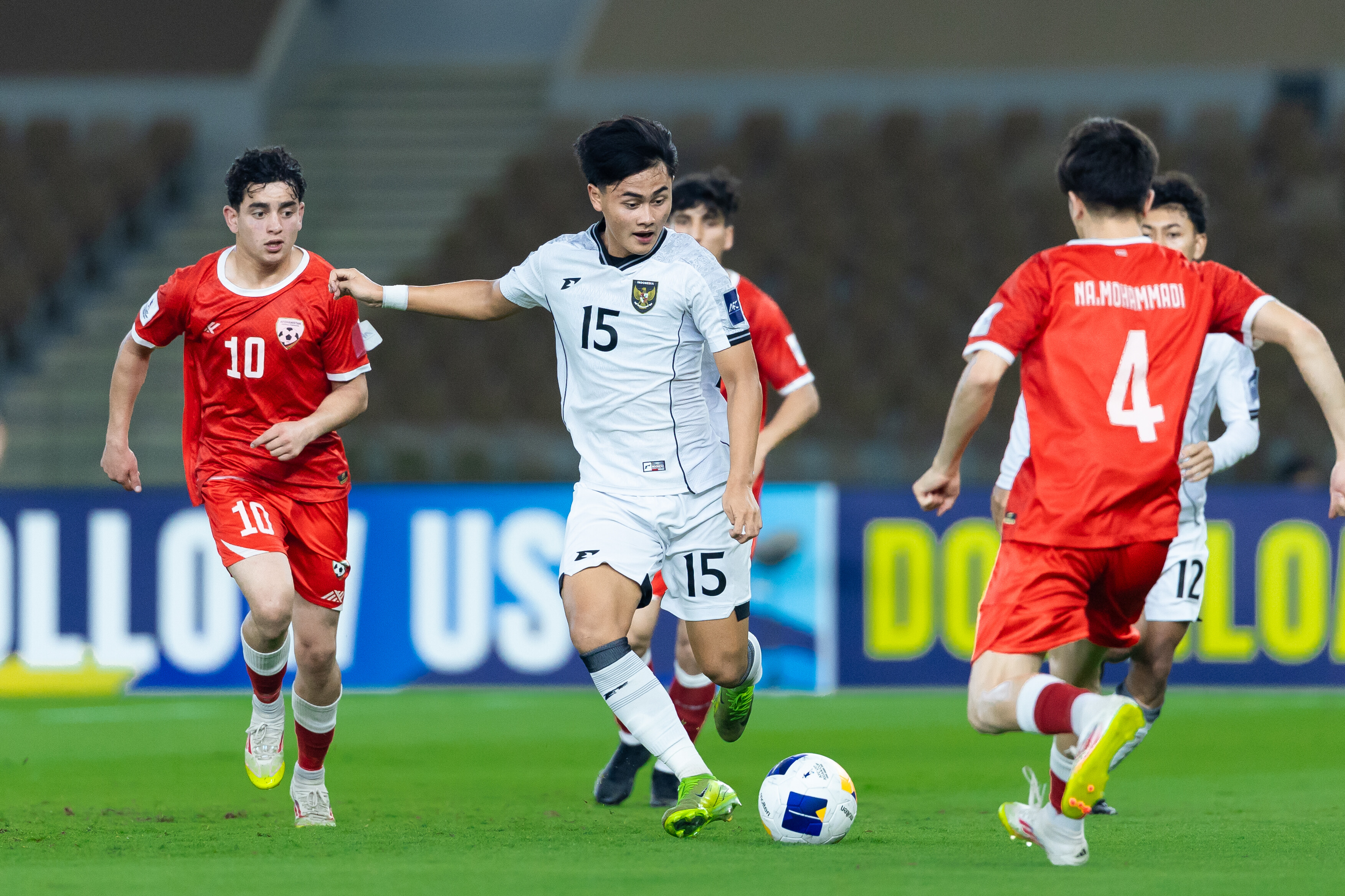 印度队完胜韩国队,石宇奇带队取胜 印度队完胜韩国队,石宇奇带队取胜