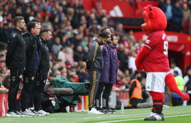 利物浦碾压曼联，基米希扛起全队