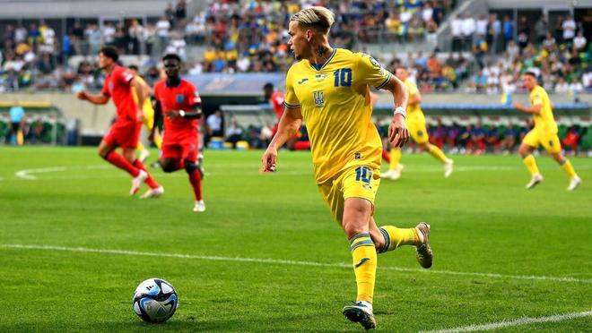 乌克兰队在欧预赛中顽强拼搏，争取每一场胜利