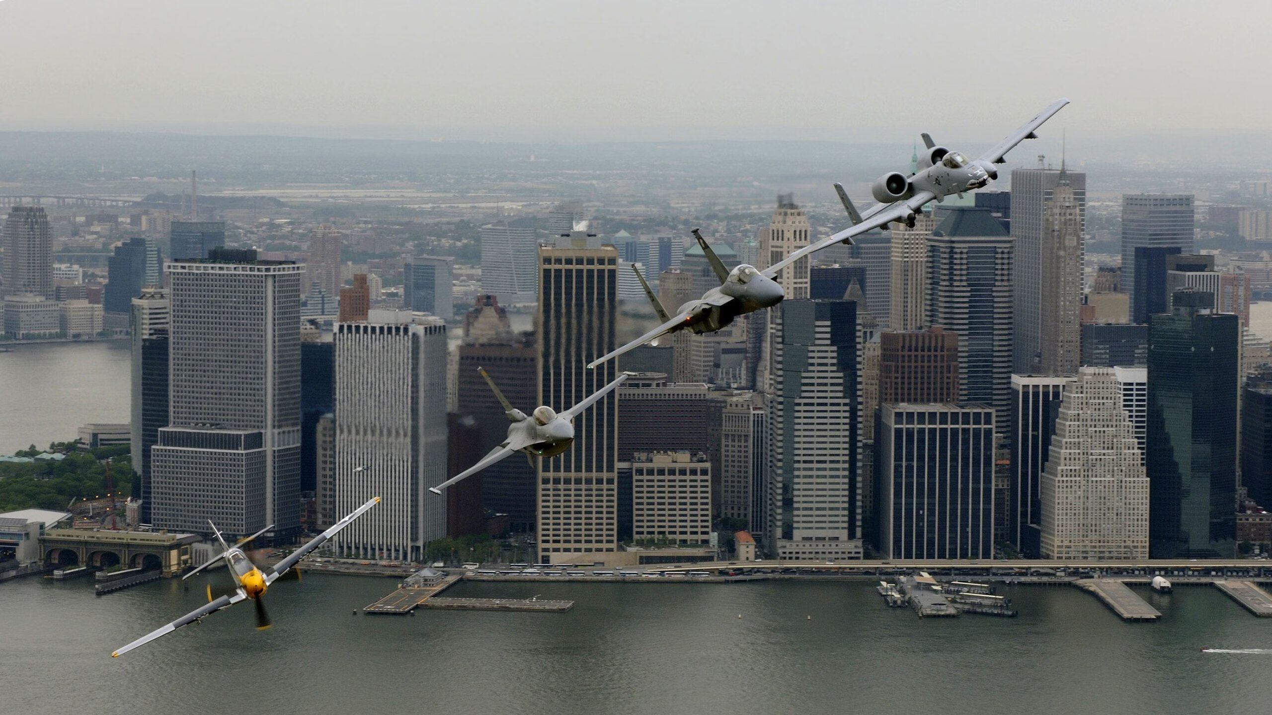 乔治火力全开,上海队团队篮球粉碎湖人豪华阵容