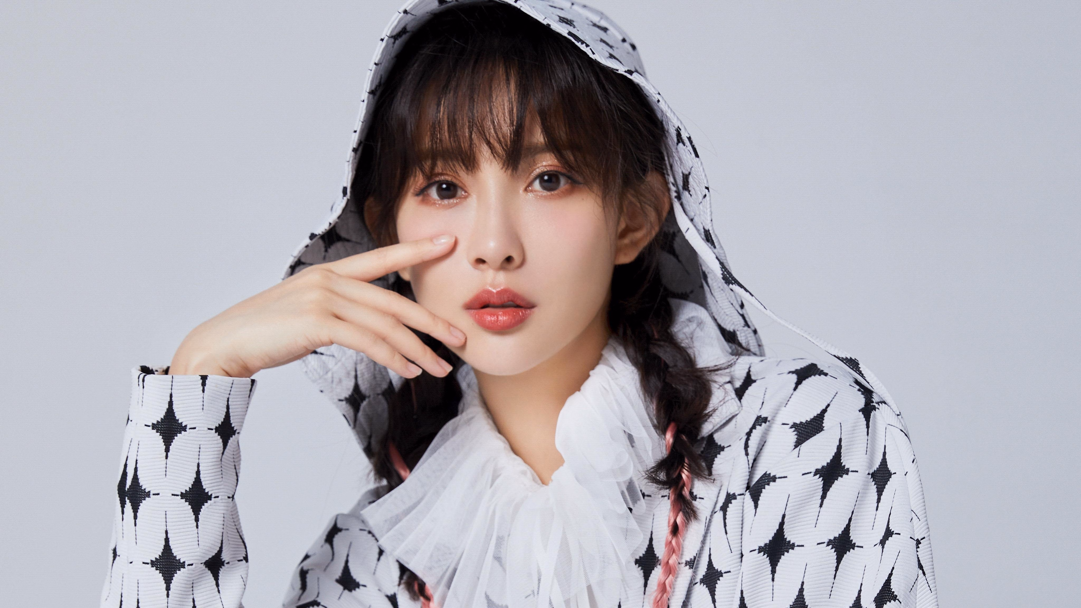 封锁的牢笼与破笼的尖刀，当阿尔及利亚构筑铁幕，金玟哉在绿茵场写就自由宣言