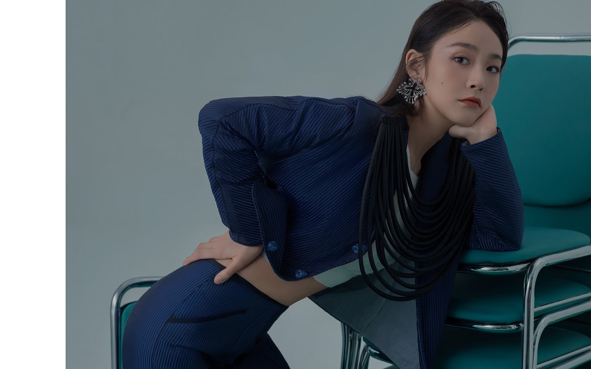 双线激战，F1街道赛的极速对决与湖人队的关键突围